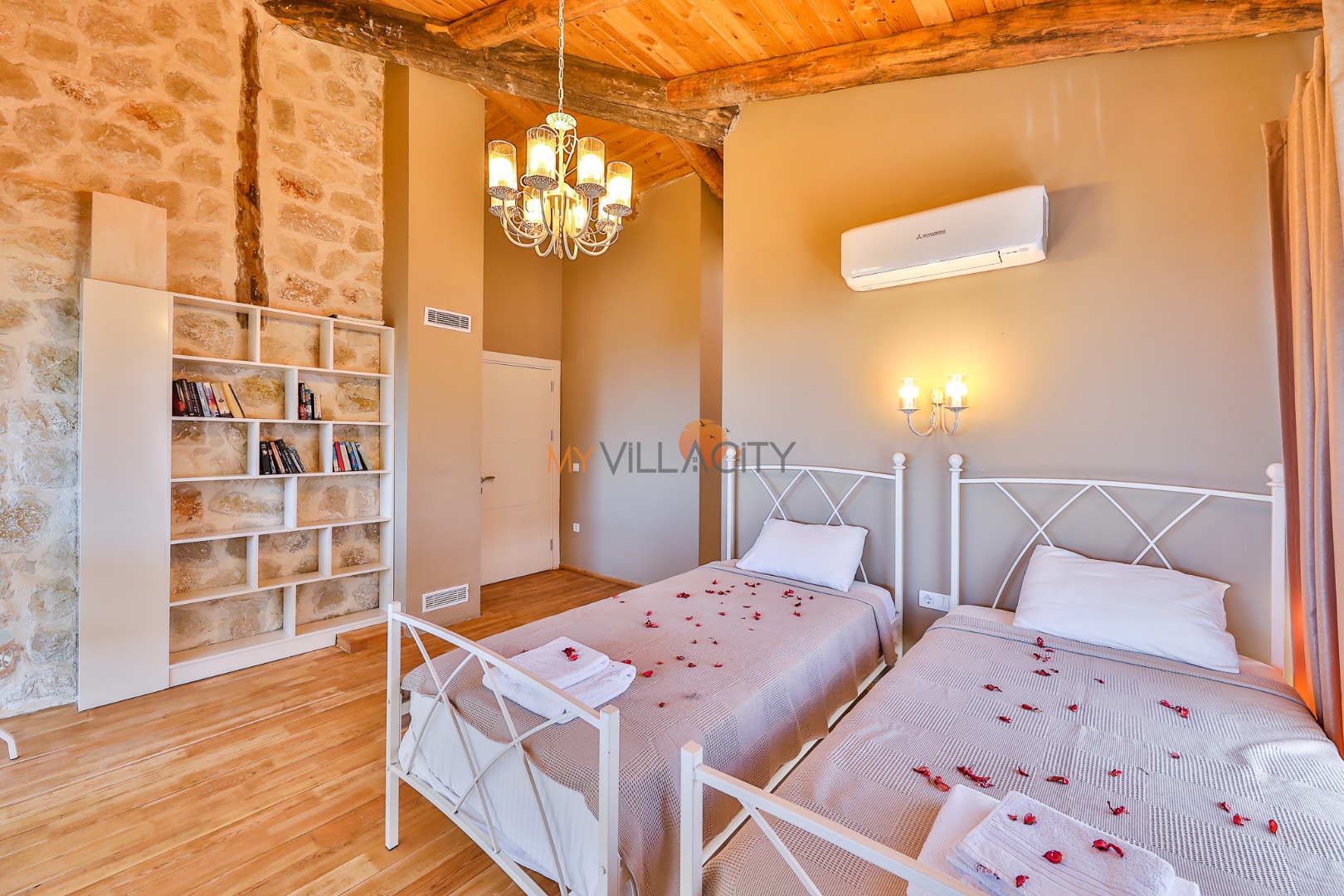 Villa Flora Geniş Aileler İçin Lüks Villa,